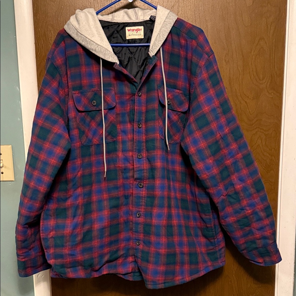 Wrangler Red, Blue & Green Plaid Hooded Quilted Lined Flannel Jacket Size XL